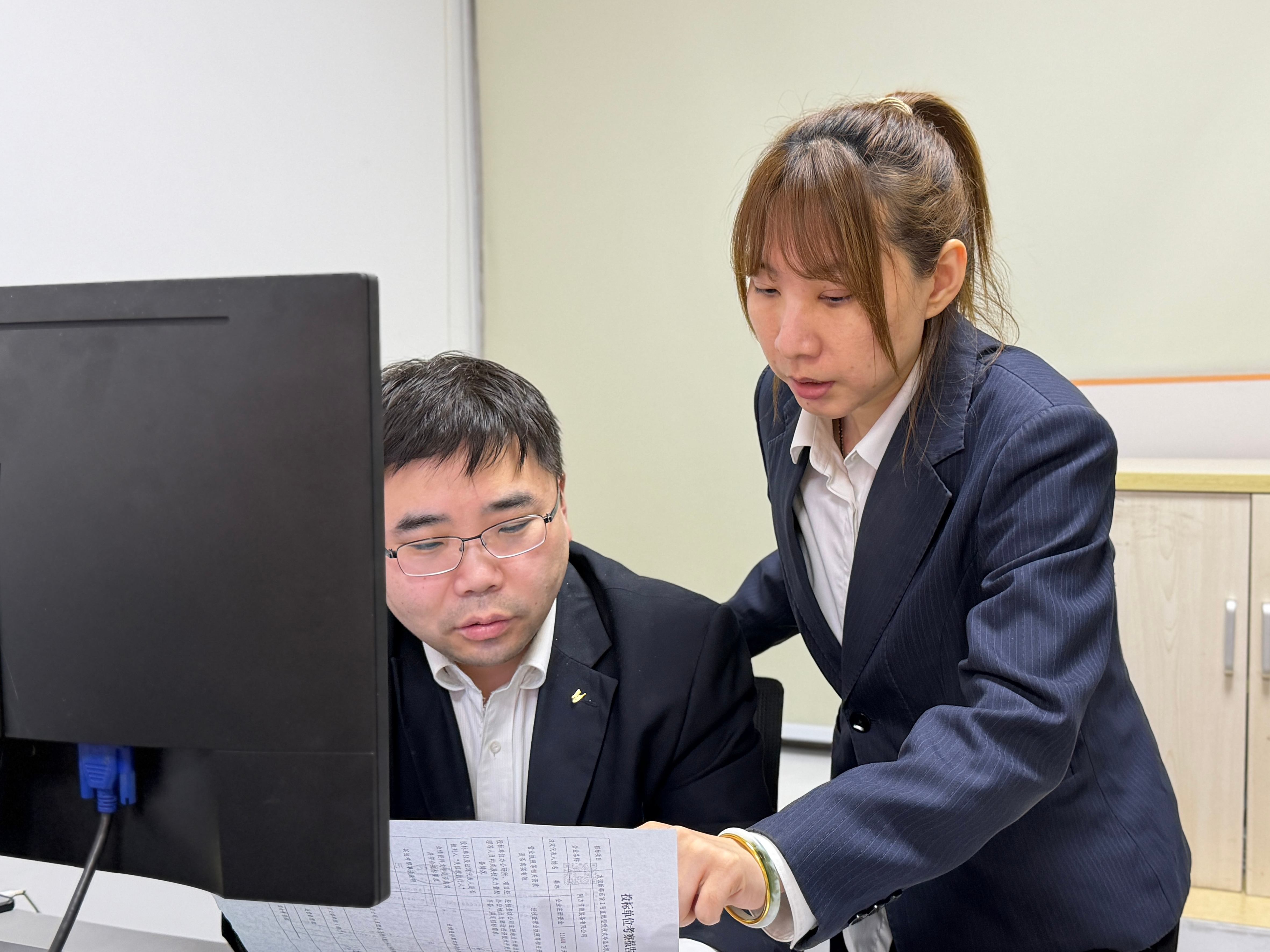 担当守初心 实干践使命——记天津一商 财务部核算科副科长孔姣佼
